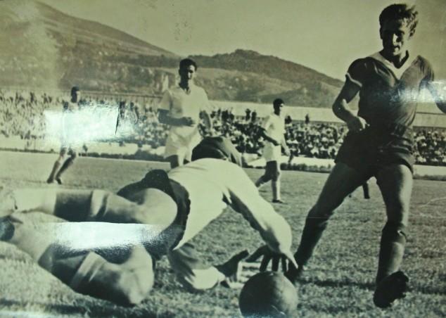 Prije tačno 66 godina odigran prvi zvanični sarajevski derbi: Hat-trick Živkova u pobjedi tima s Koševa