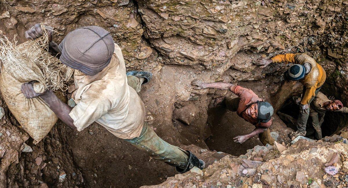 Urušio se rudnik zlata u Kongu, najmanje 50 mrtvih