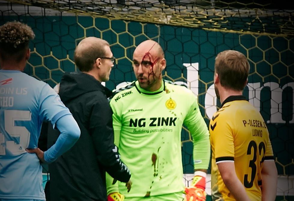 Krvava povreda bivšeg golmana Sarajeva, šili mu glavu usred utakmice