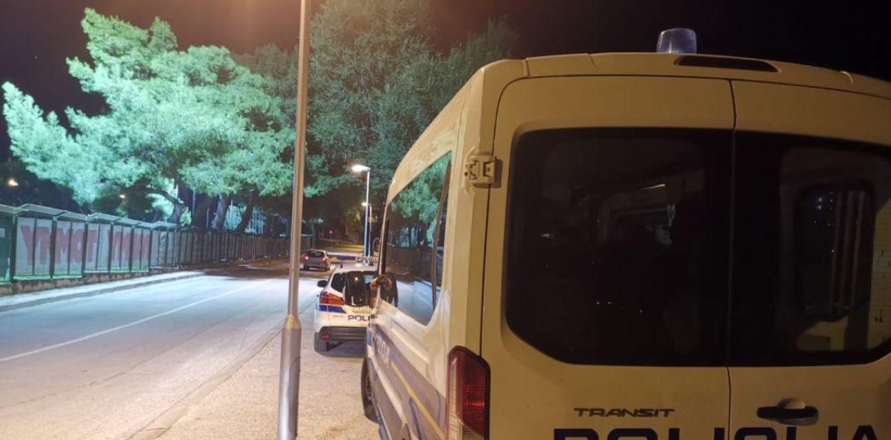 Split: Jake policijske snage - Avaz