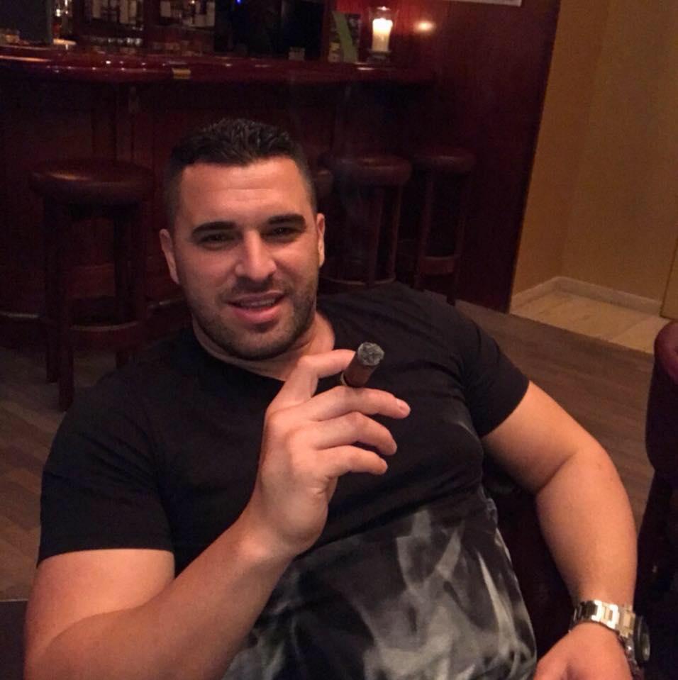 MMA borac Ferizović: Meho mi duguje novac koji je vraćao njegov sin Muhamed i založio je kod mene skupocjeni Runijev sat