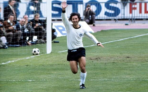 "Bombarder" je bio najbolji nogometaš Evrope 1970. godine - Avaz