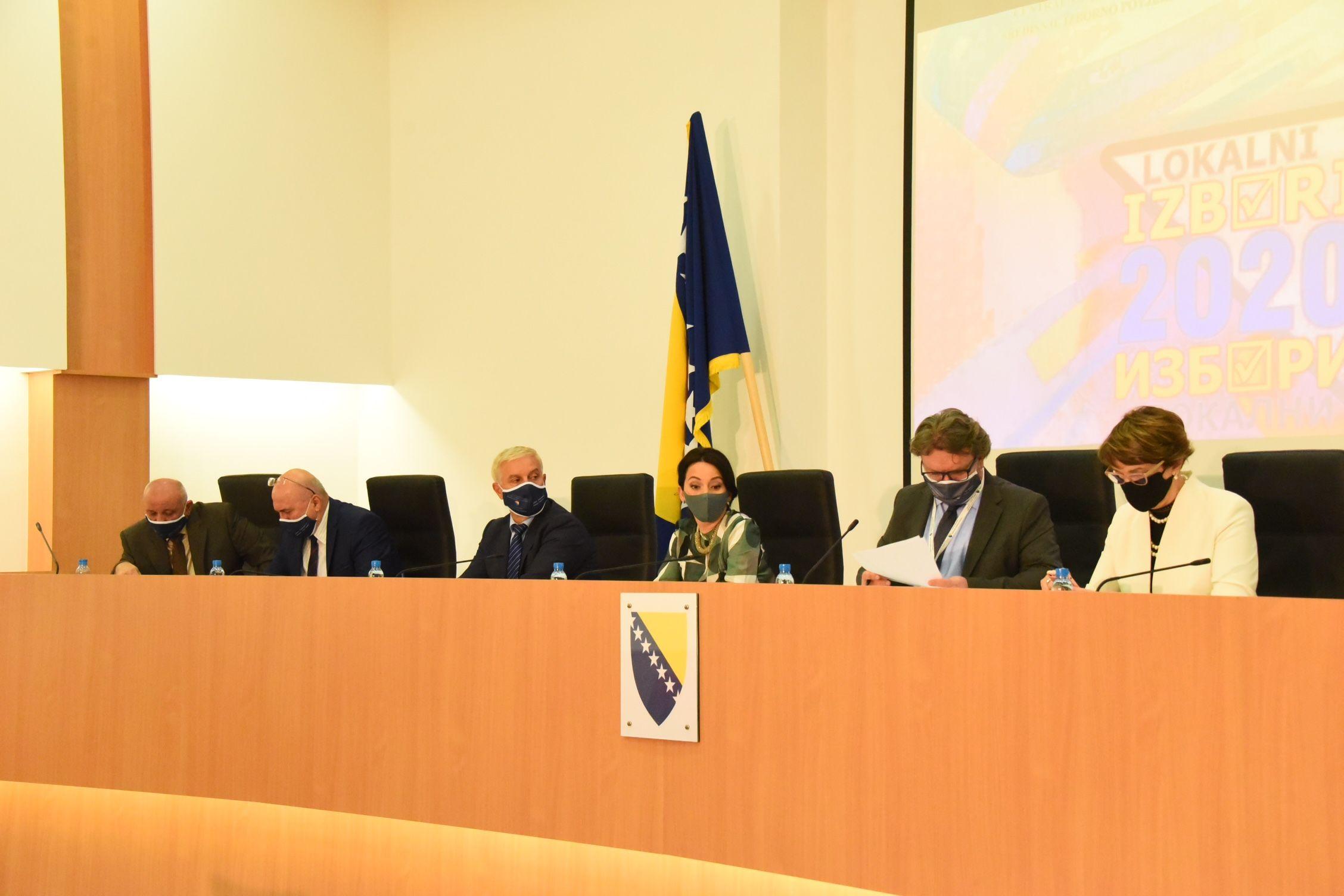 CIK BiH: Objavljeni prvi preliminirani rezultati za načelnike općina
