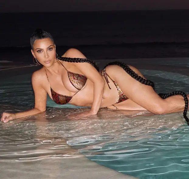 Kim Kardashian - Avaz