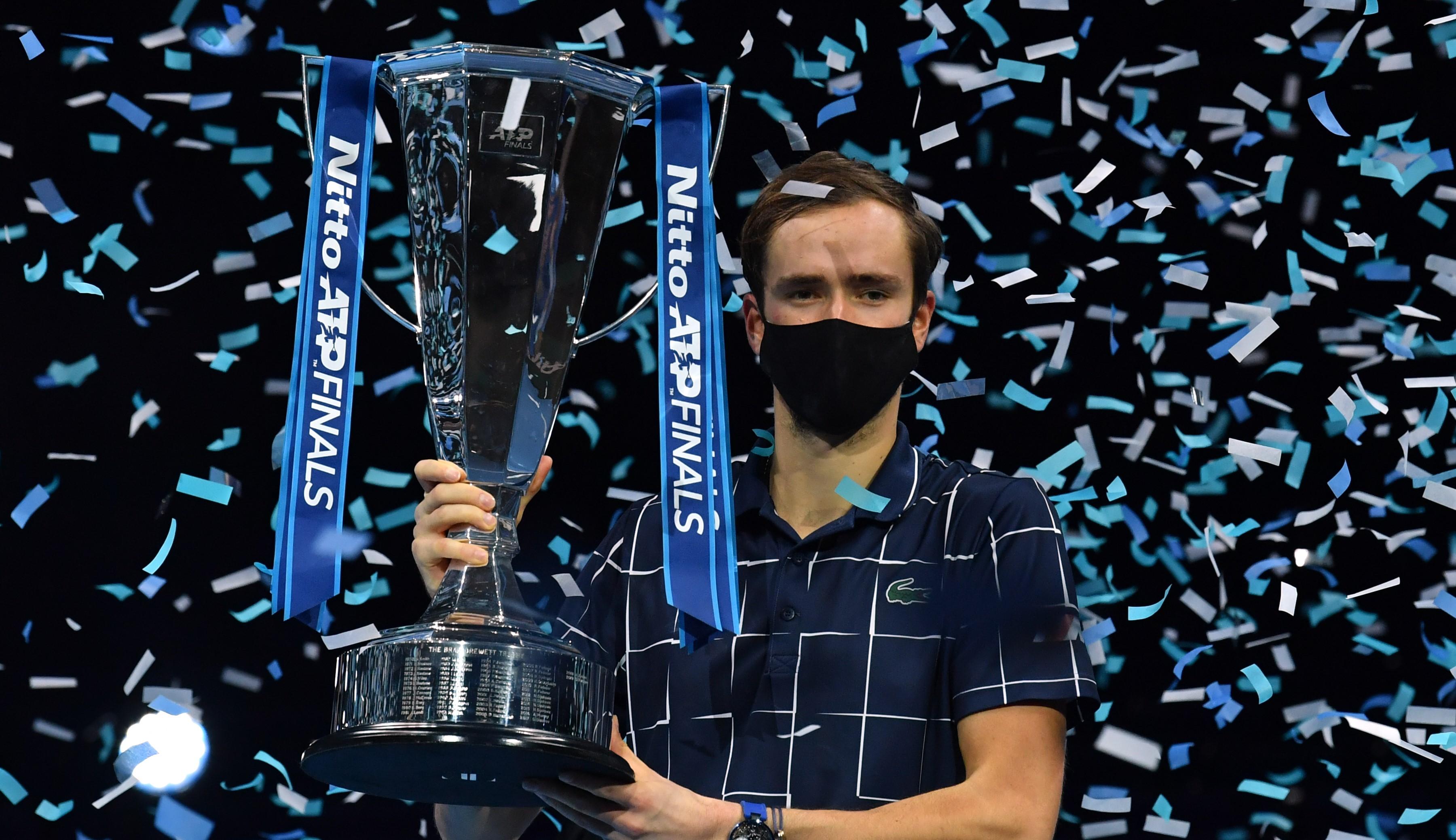Medvedev preokretom do titule na Završnom mastersu