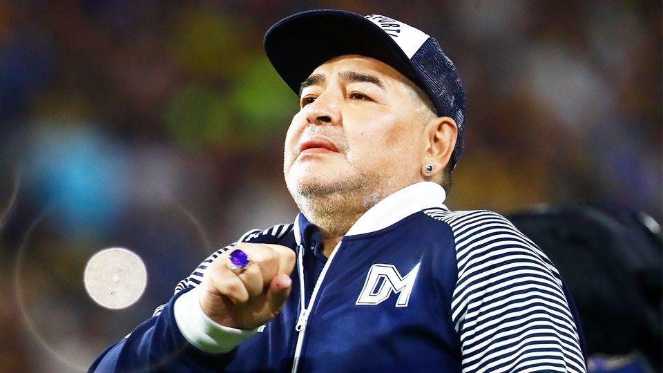 Maradona: Preminuo u 60. godini - Avaz