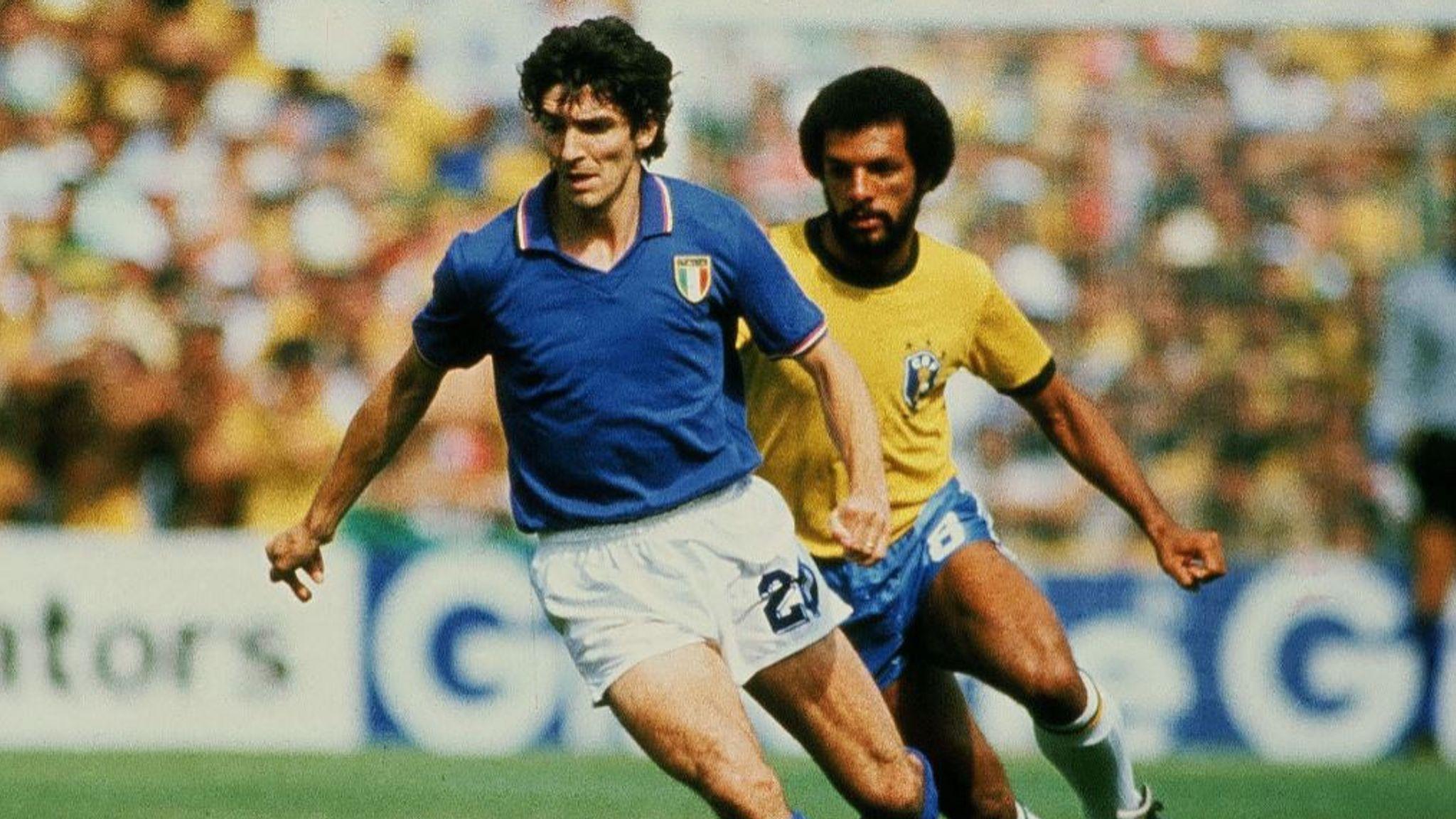 Rossi made his professional debut at Juventus in 1973. - Avaz
