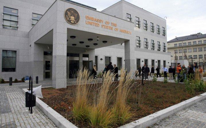 Ambasada SAD osudila prijetnje redakciji "Nezavisnih novina"