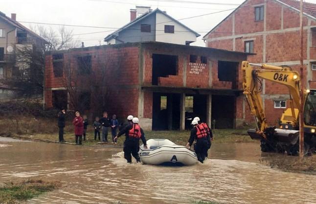 U Srbiji evakuirane 34 osobe iz poplavljenih područja