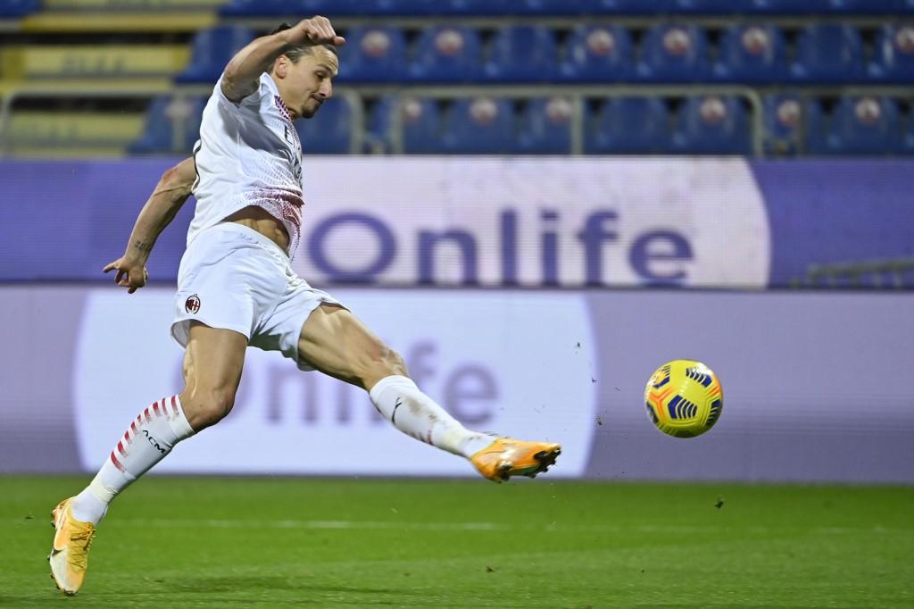 Ibrahimović s dva gola odveo Milan do pobjede u Kaljariju