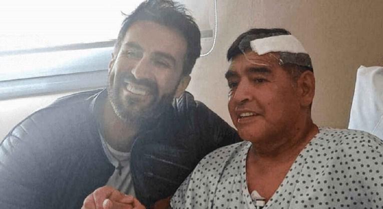 Maradona: Poslije operacije - Avaz