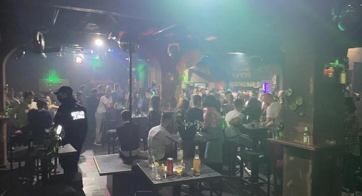 Komunalna policija upala u noćni klub i zatekla 700 ljudi