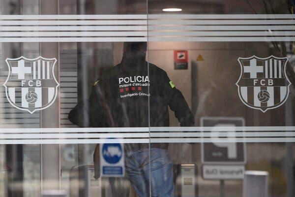 Oglasili se iz Barcelone nakon hapšenja čelnika kluba, sarađivat će sa policijom