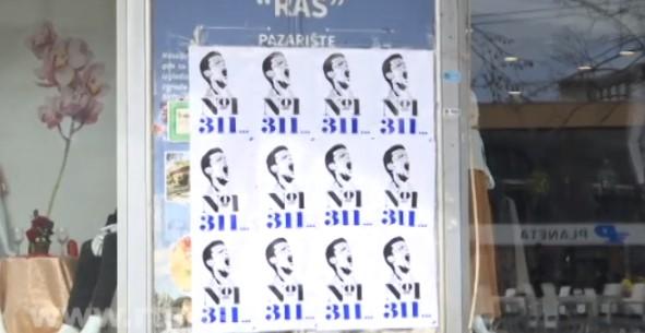 Novi Pazar: Plakati na ulicama - Avaz