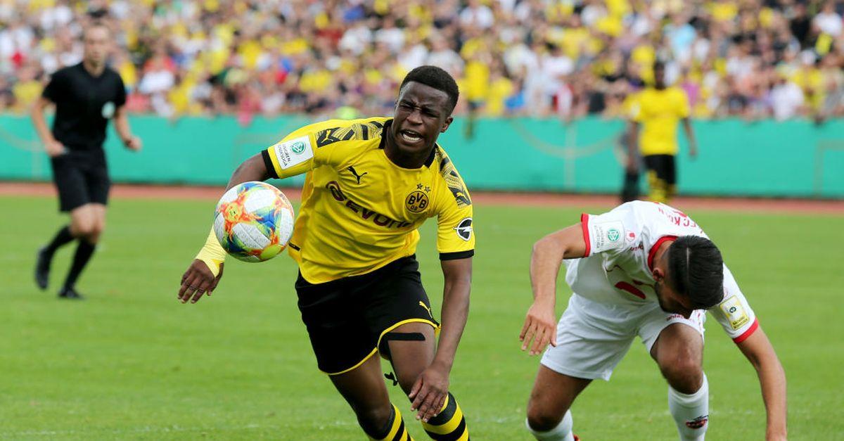Dortmundov vunderkind zbog povrede završio sezonu