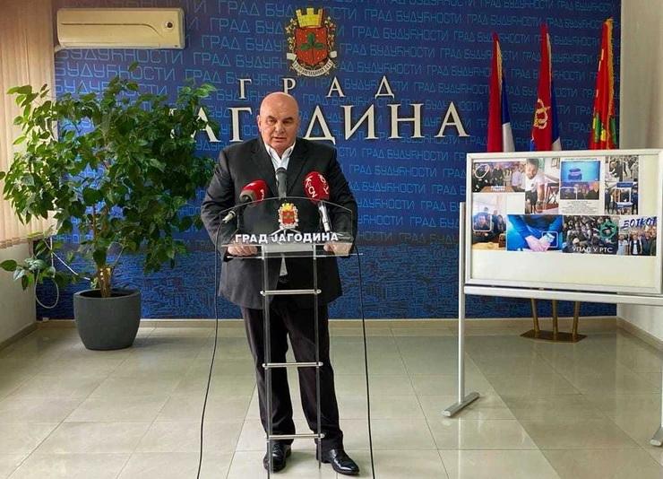 Srbijanski političar Palma prijavljen tužilaštvu zbog navodnog podvođenja maloljetnica