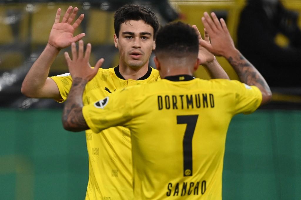 Dortmund "petardom" do finala DFB kupa