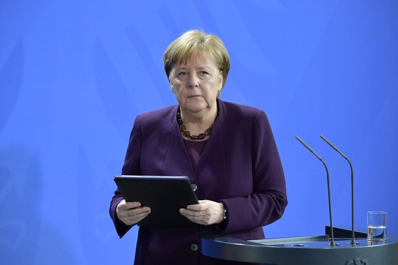 Merkel: Prizemljenje aviona u Minsku je neprihvatljivo