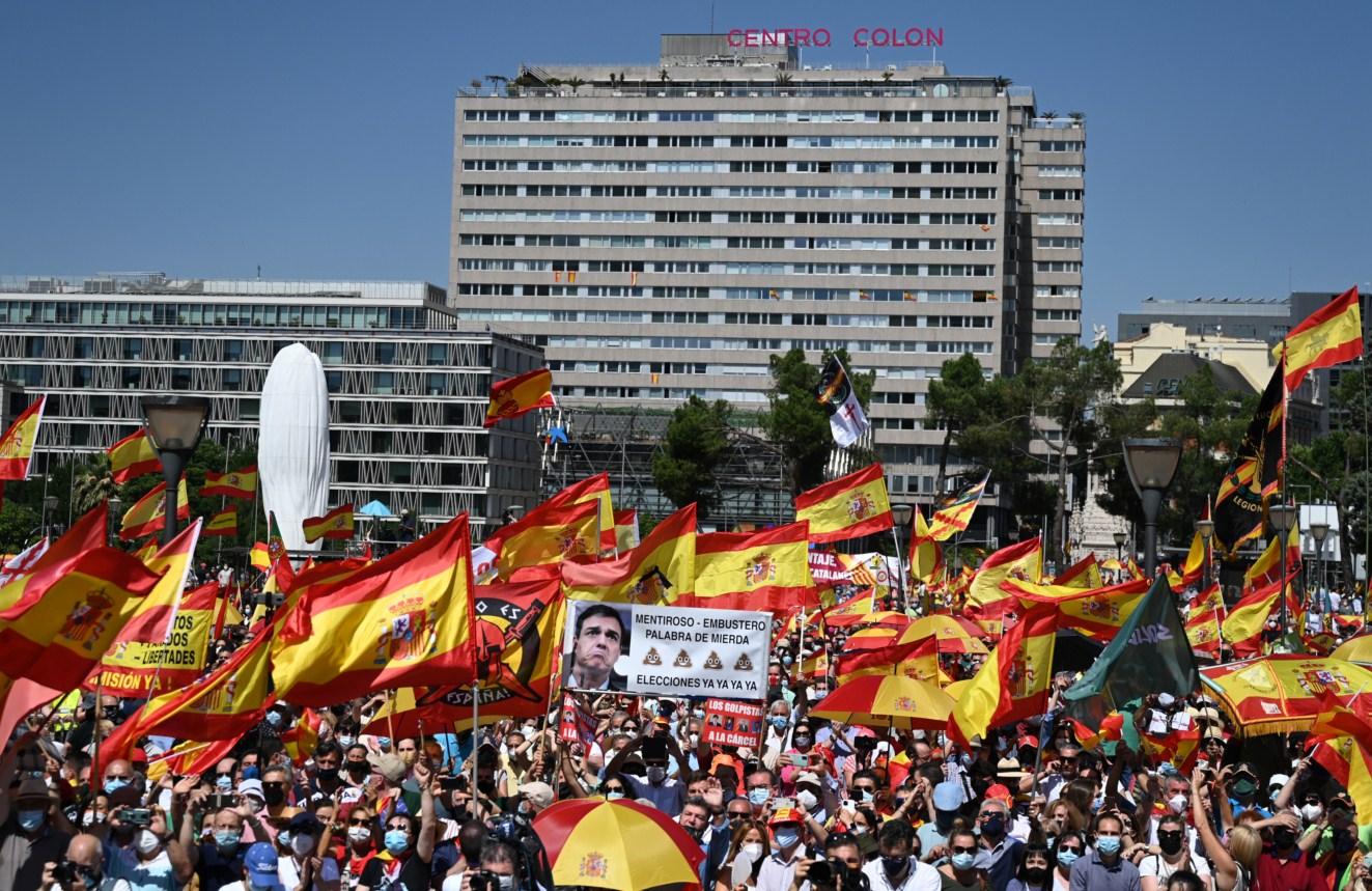 Hiljade Španaca protestirale protiv pomilovanja katalonskih separatista