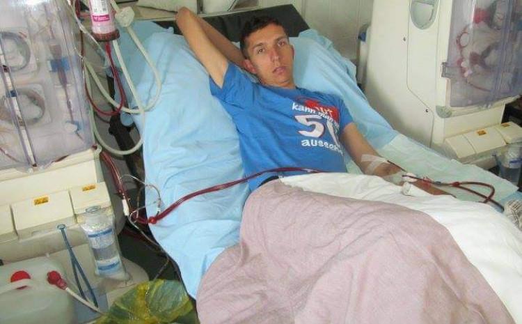 Mladić Admir Salkić (29) 10 godina na dijalizi pošto su mu otkazala oba bubrega - Avaz