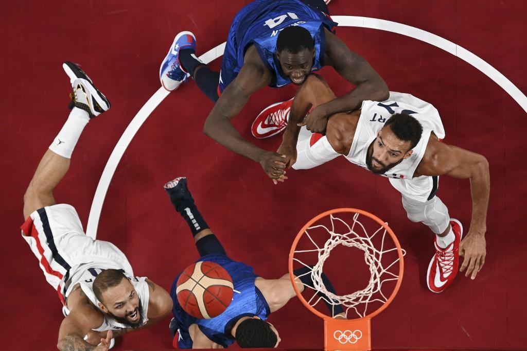 Sjajna košarka prikazana je u duelu Francuske i SAD-a - Avaz