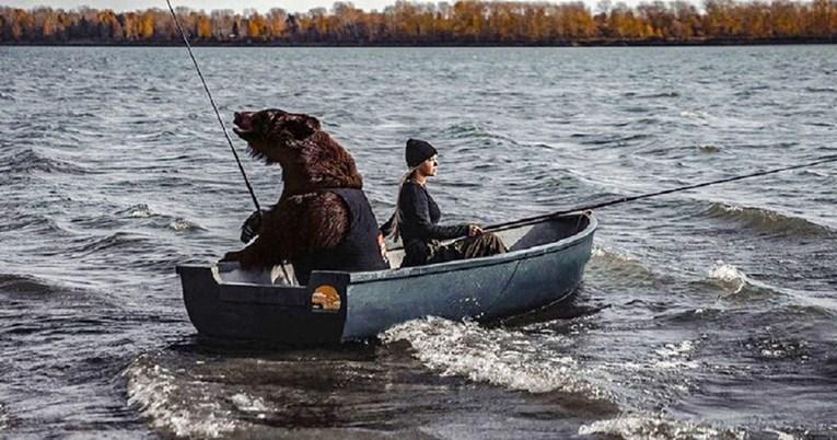 Medvjed i djevojka najbolji prijatelji, zajedno idu u ribolov