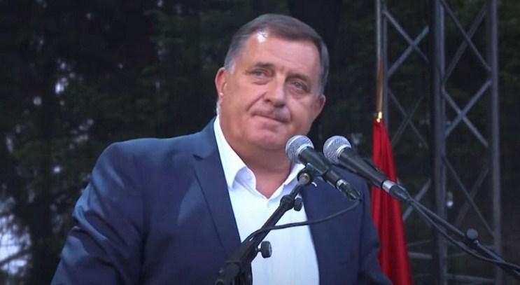 Odgovor Dodiku iz dijaspore: Crni Milorade, kako te samo nije sramota