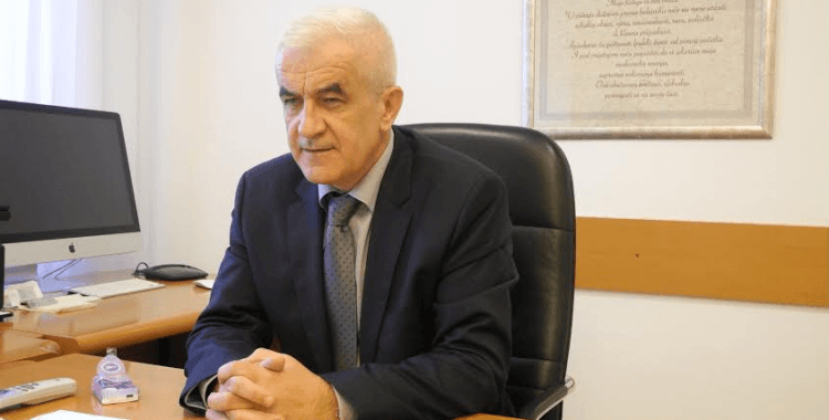 Hospitaliziran ministar Vjekoslav Mandić, u teškom je stanju