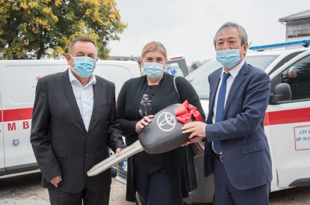 Ambasada Japana donirala sredstva Domu zdravlja "Dr Ljubomir Ćeranić" za nabavku dva sanitetska vozila