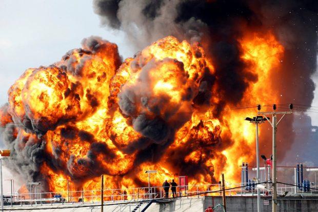 Požar u velikoj naftnoj rafineriji u Kuvajtu