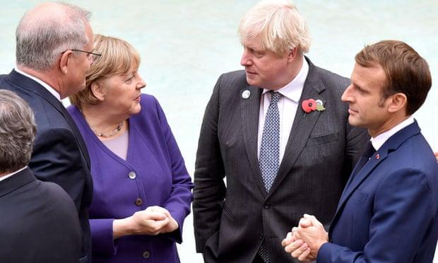Scott Morrison s njemačkom kancelarkom Angelom Merkel, britanskim premijerom Borisom Johnsonom i francuskim predsjednikom Emmanuelom Macronom kod fontane Trevi n u Rimu - Avaz