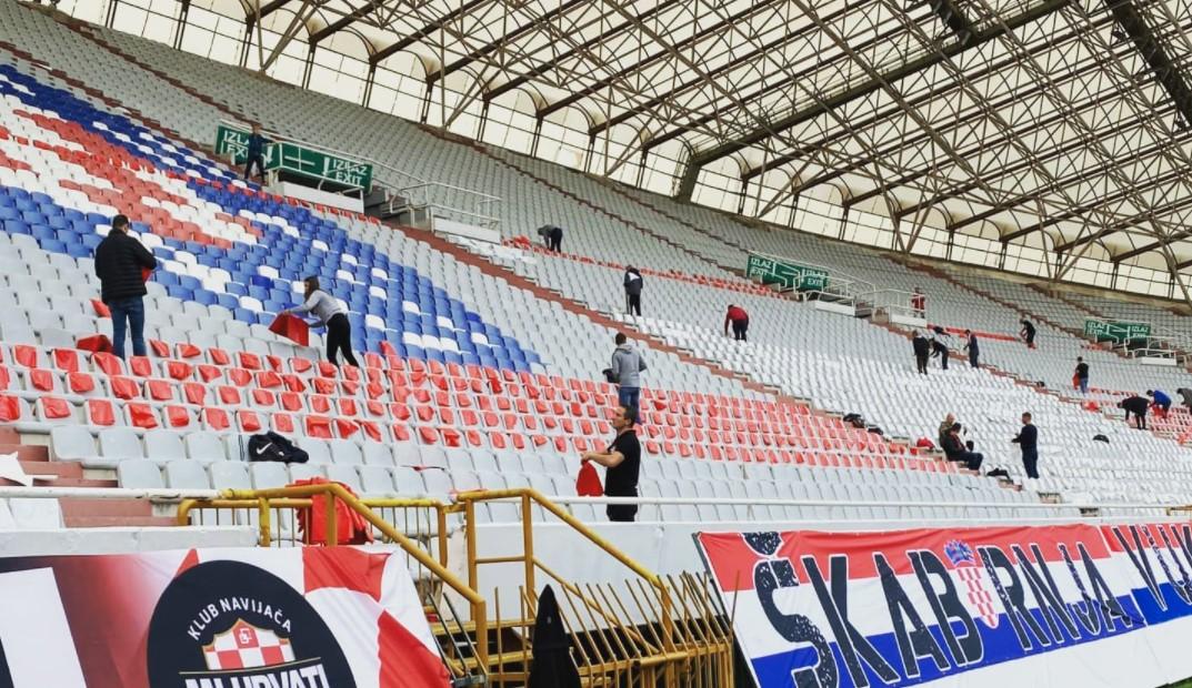 Hrvatski navijači spremili poseban dekor za utakmicu protiv Rusa
