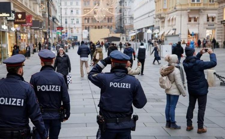 U Austriji počeo "lockdown": Zatvoreni kafići, restorani i božićni sajmovi