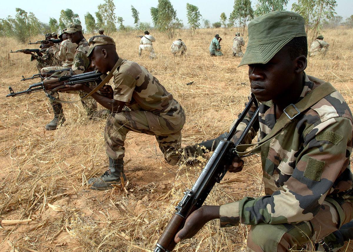 Niger: U napadu na štab međunarodnih snaga ubijeno 29 vojnika