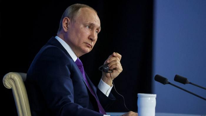 Putin: To je pogrešna politika - Avaz