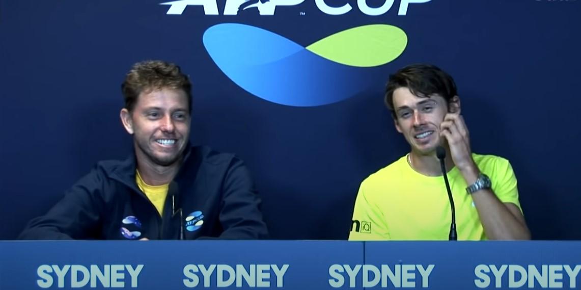 Australijski teniseri nisu mogli odoliti: Smijali se na pitanje o Đokoviću