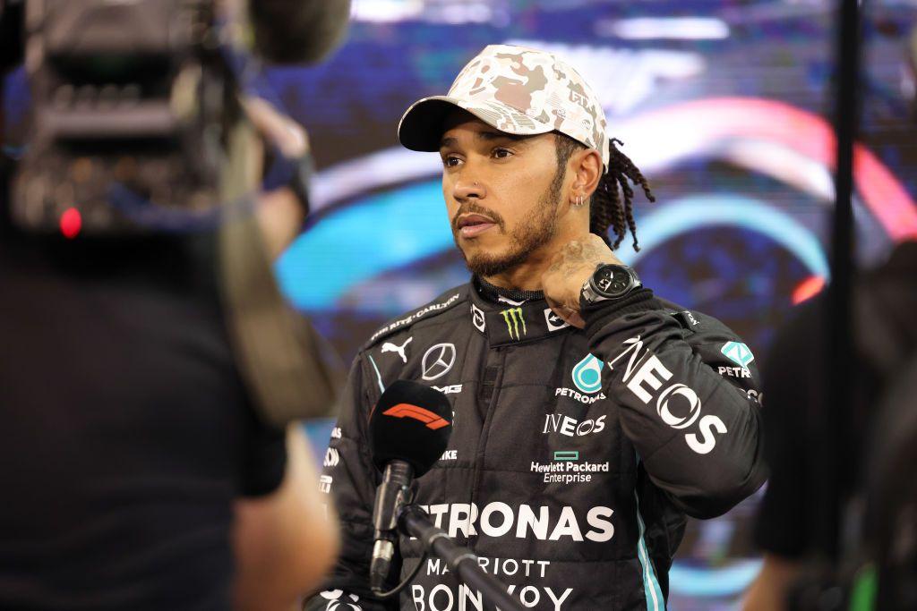 Još nije prijavljen za novu sezonu: Hamilton bi uskoro mogao biti u centru skandala