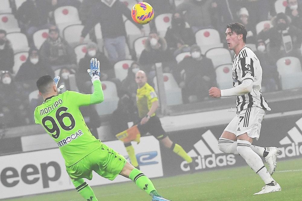 Vlahović: Pogodio u svom debiju za Juventus - Avaz