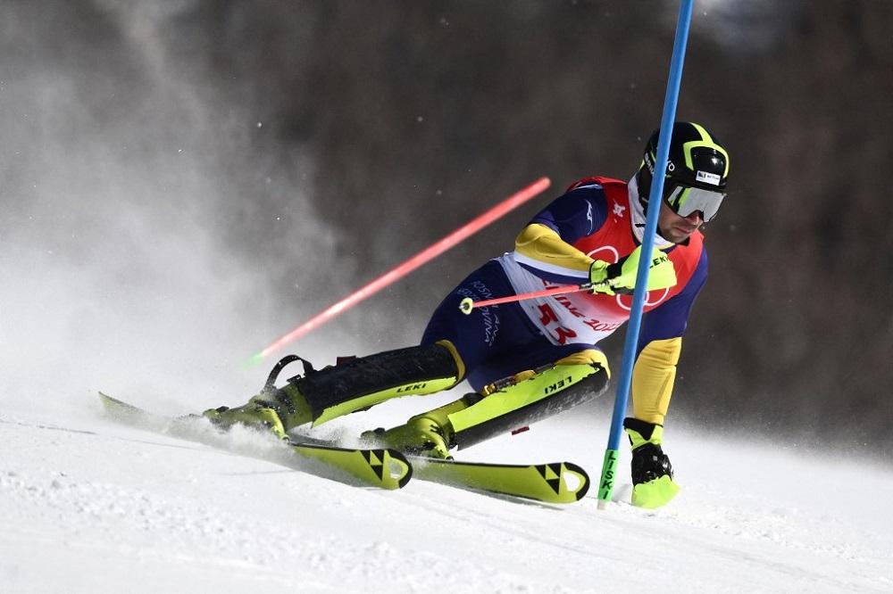 Bh. skijaš Emir Lokmić mnogo bolji u drugoj vožnji, na kraju osvojio dobro 27. mjesto