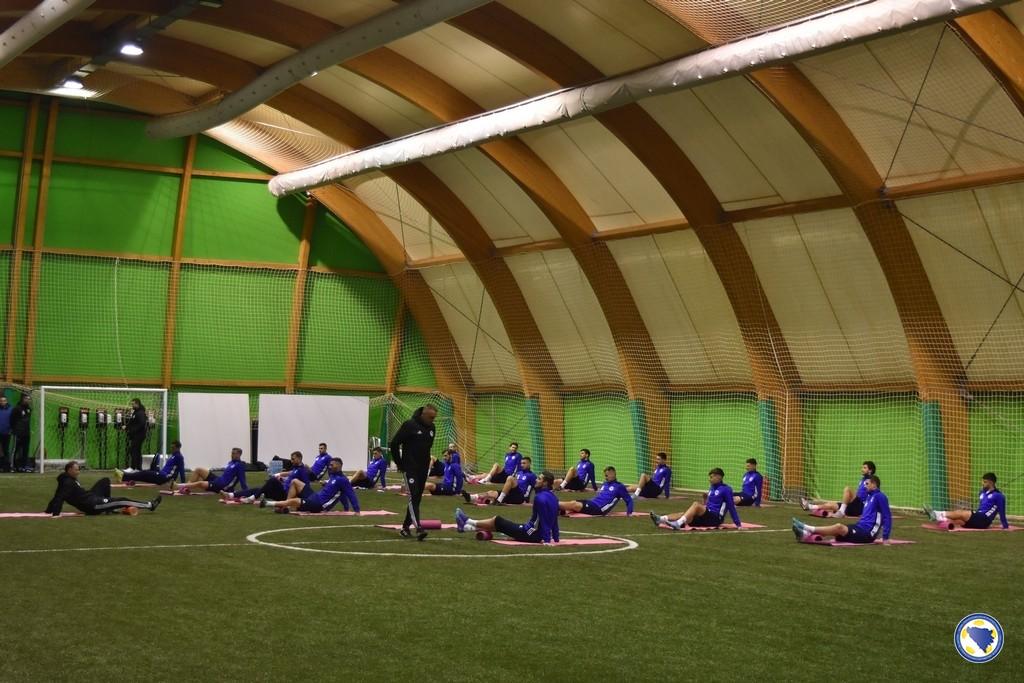 Bh. fudbaleri trenirali u Trening centru - Avaz