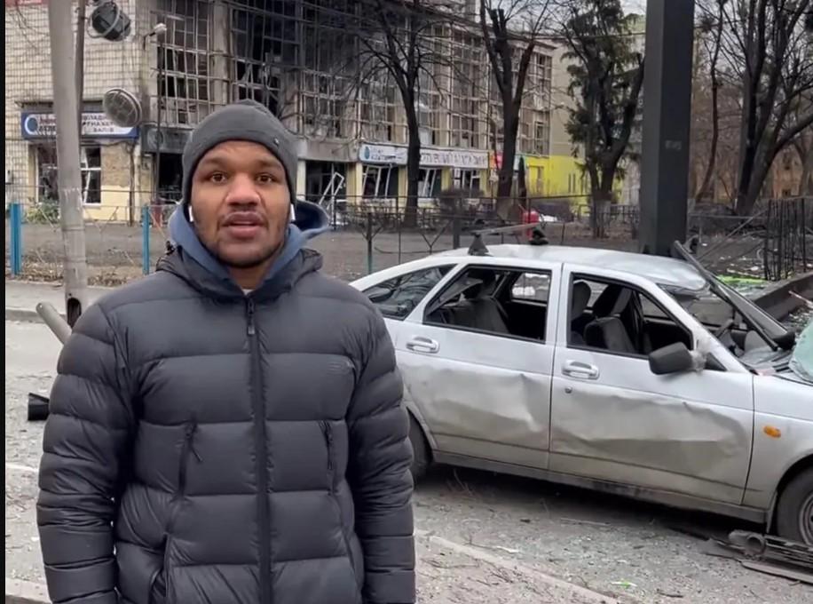 Ukrajinski hrvač i političar podijelio prizore sravnjenog Irpinja: Mnogo tijela lokalnog stanovništva