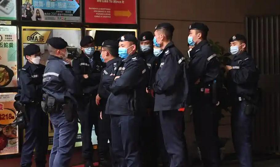 Policija Hong Konga - Avaz