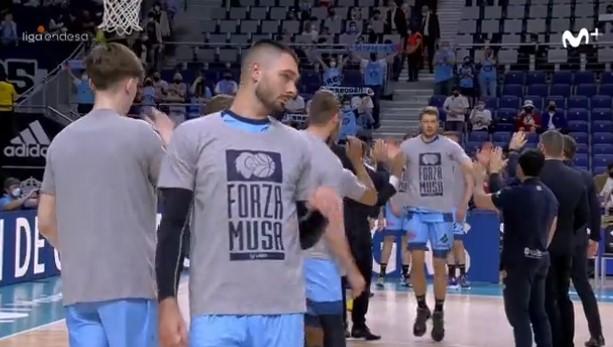 Igrači Breogana izašli na parket s majicama "Forza Musa", naš košarkaš im odgovorio iz bolnice