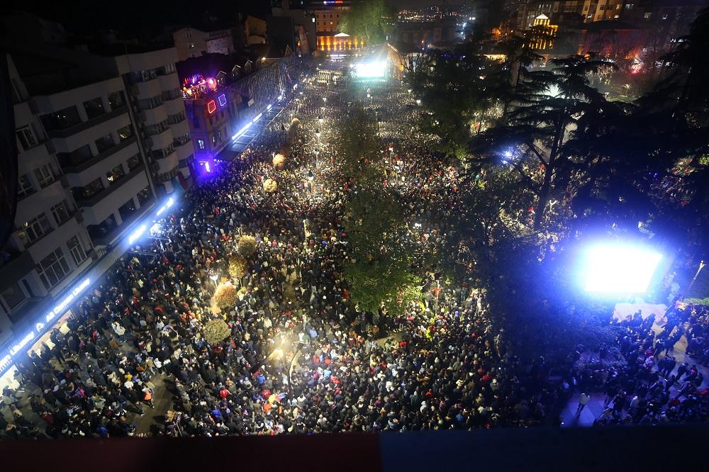 Spektakularna proslava navijača Trabzona - Avaz
