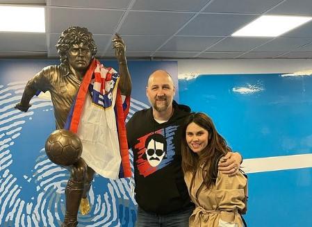 Dino Rađa u posjeti Napulju: Kip Maradone završio u Hajdukovoj zastavi