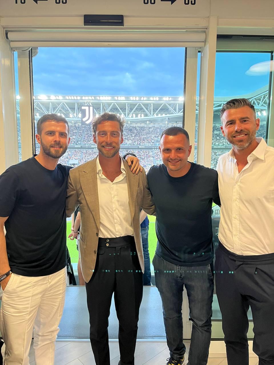 Pjanić i bivši asovi Juventusa na stadionu u Torinu: Posebnu večer nisu mogli propustiti