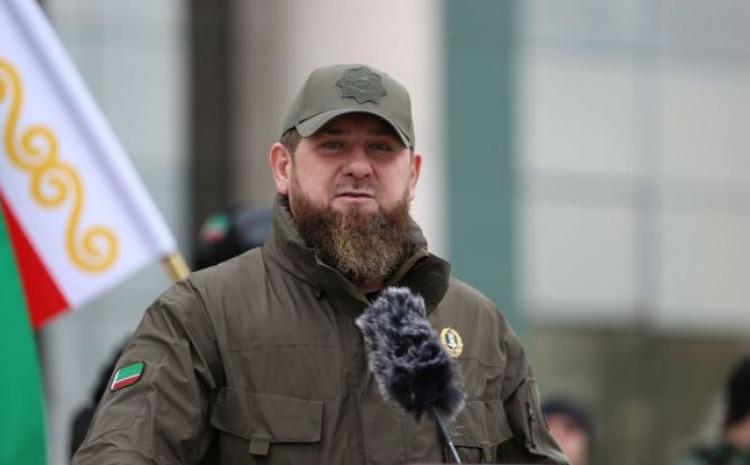 Velika Britanija: Kadirov vrši nadzor nad raspoređivanjem, a njegov rođak je komandant u Mariupolju