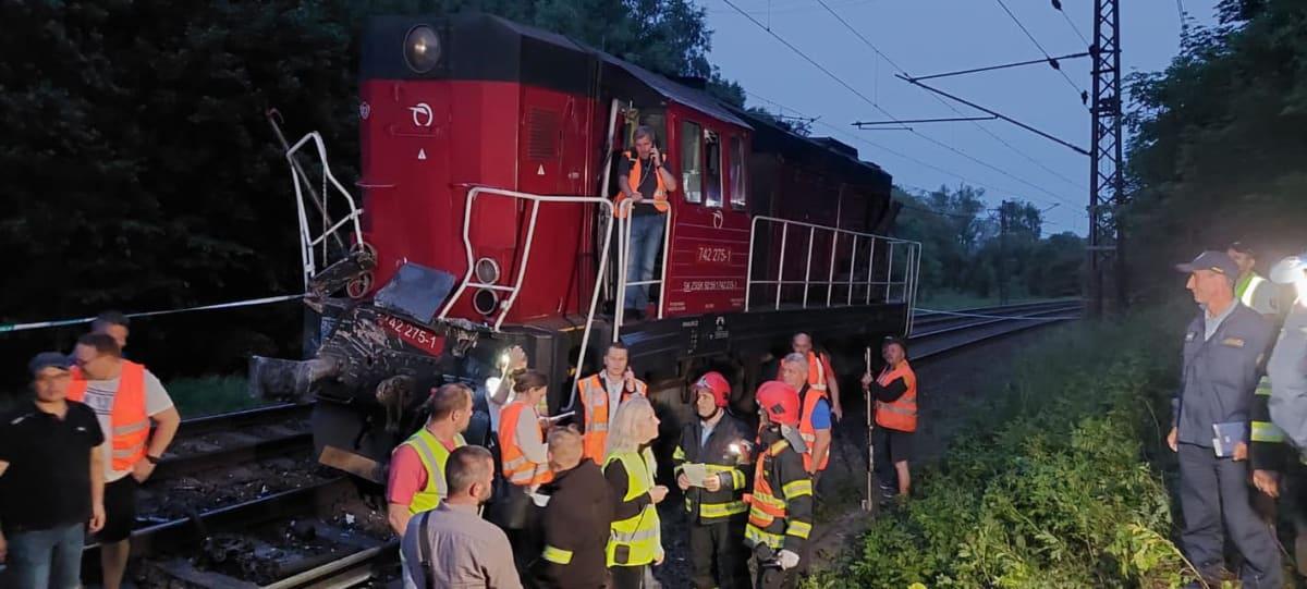 Sudar voza s lokomotivom u Slovačkoj: Veliki broj povrijeđenih
