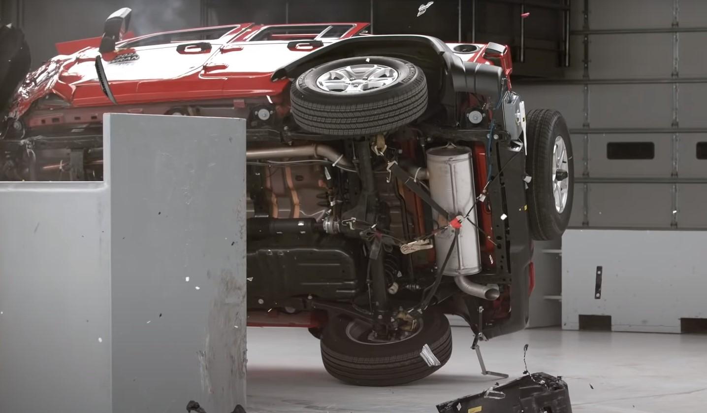 Jeep Wrangler 4-Door pao na američkom crash testu