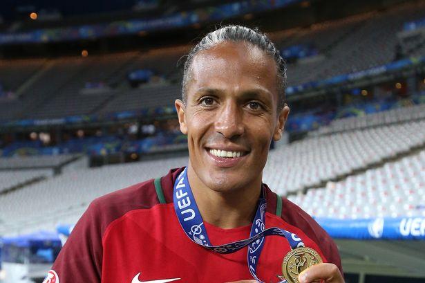 Član šampionske generacije Portugala okončao karijeru